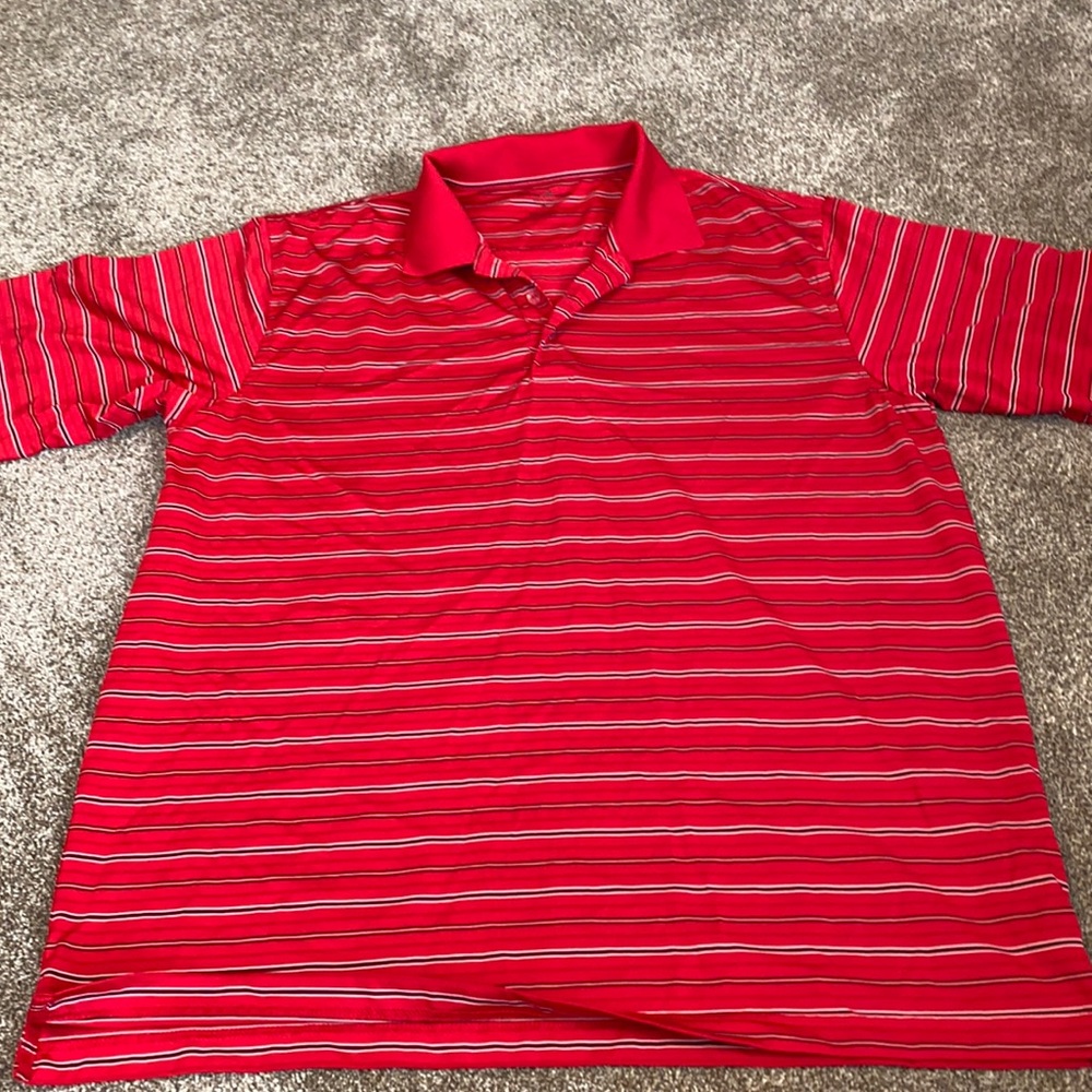 Men’s Golf Shirt.